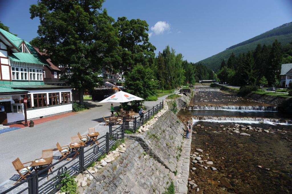 Depandance Villa Hubertus Špindlerŭv Mlýn Εξωτερικό φωτογραφία